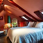Maison Fred Luxury Suites